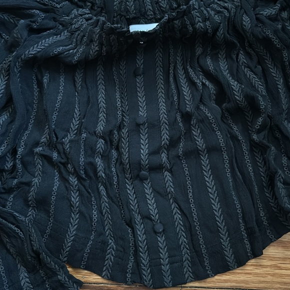 Urban Outfitters Floral Eyelet Cold Shoulder Crop Embroidered Top - Picture 8 of 11